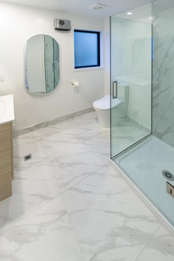 Tuam Street Delight 4 Bed 4 Bath Apartment Christchurch Bagian luar foto