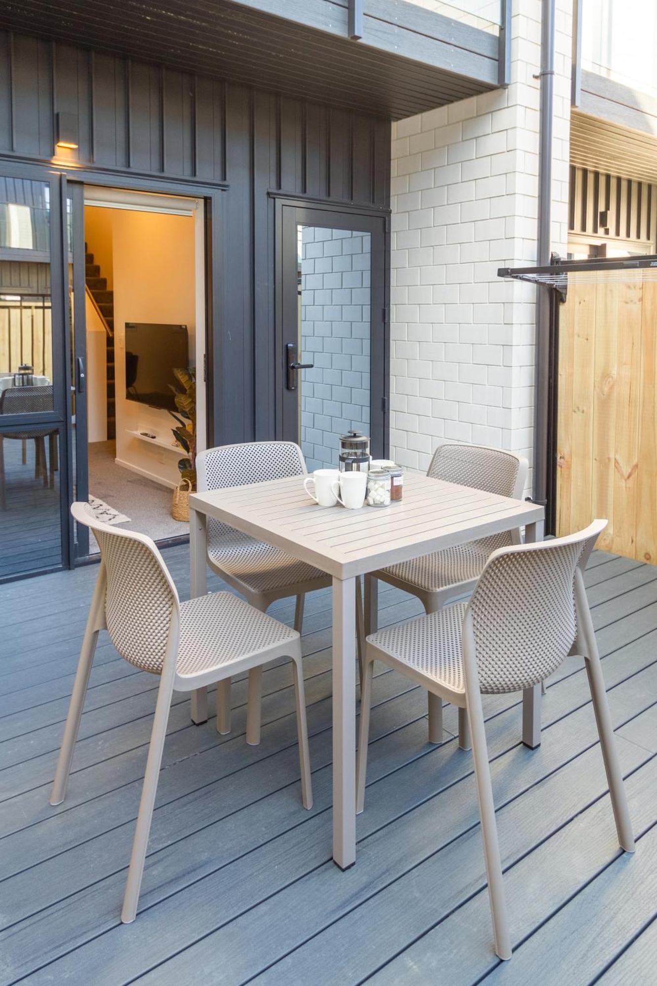 Tuam Street Delight 4 Bed 4 Bath Apartment Christchurch Bagian luar foto